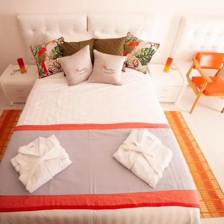 Апартаменты Violetta I 2 Min Walk From The Бирзеббуджа