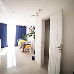 Violetta I 2 Min Walk From The