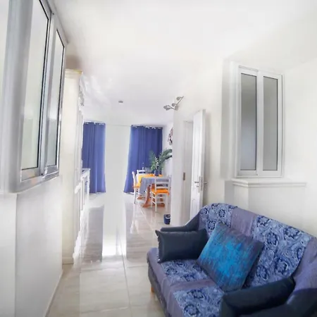 Violetta I 2 Min Walk From The 아파트 Birżebbuġa